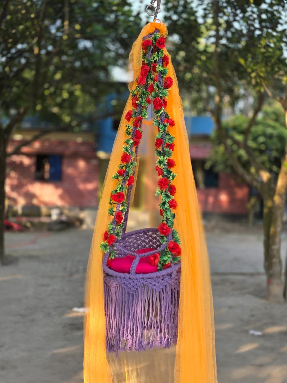 ১৮ ইঞ্চি বেবি দোলনা - Image 2